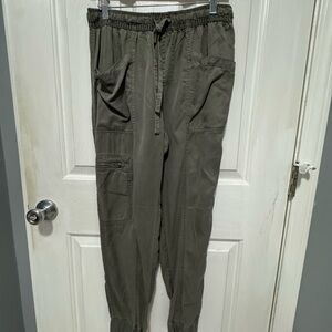 Nicole Miller Olive Jogger Pants
